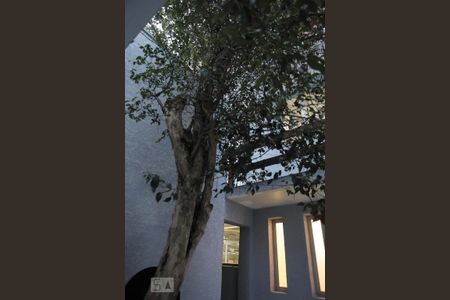 Casa à venda com 360m², 4 quartos e 4 vagasÁrea de lazer externa - churrasqueira