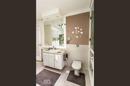 Apartamento à venda com 268m², 3 quartos e 1 vaga Apartamento à venda com 268m², 3 quartos e 1 vagaSuíte