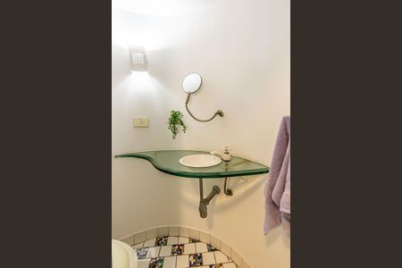 Apartamento à venda com 268m², 3 quartos e 1 vaga Apartamento à venda com 268m², 3 quartos e 1 vagaLavabo