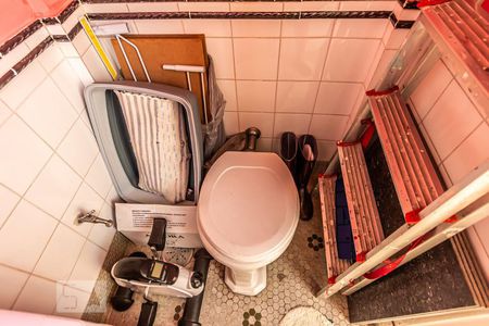 Apartamento à venda com 268m², 3 quartos e 1 vaga Apartamento à venda com 268m², 3 quartos e 1 vagaBanheiro de serviço