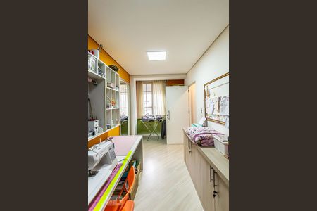 Apartamento à venda com 268m², 3 quartos e 1 vaga Apartamento à venda com 268m², 3 quartos e 1 vagaSala de estar