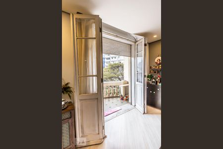 Apartamento à venda com 268m², 3 quartos e 1 vaga Apartamento à venda com 268m², 3 quartos e 1 vagaSala