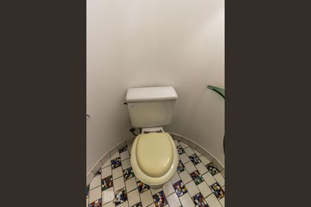 Apartamento à venda com 268m², 3 quartos e 1 vaga Apartamento à venda com 268m², 3 quartos e 1 vagaLavabo