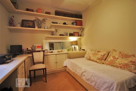 Apartamento à venda com 203m², 4 quartos e 4 vagasSuíte 1