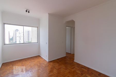 Sala de apartamento para alugar com 2 quartos, 62m² em Indianópolis, São Paulo