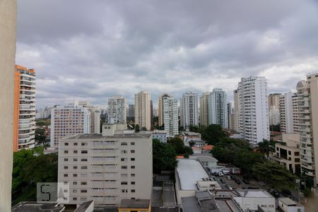 Vista Quarto 1 de apartamento para alugar com 2 quartos, 62m² em Indianópolis, São Paulo