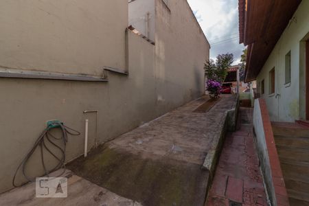 Casa à venda com 100m², 2 quartos e 2 vagasQuintal