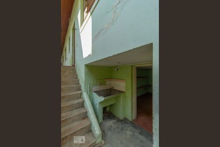 Casa à venda com 100m², 2 quartos e 2 vagasLavanderia