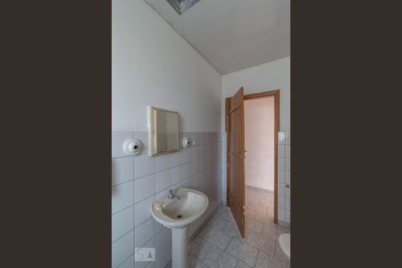 Casa à venda com 100m², 2 quartos e 2 vagasBanheiro