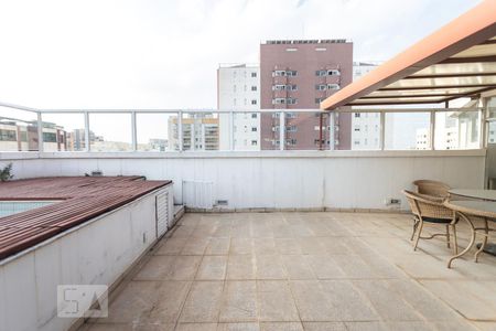 Apartamento à venda com 243m², 3 quartos e 2 vagasChurrasqueira