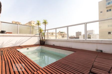 Apartamento à venda com 243m², 3 quartos e 2 vagasPiscina