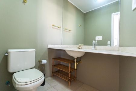 Apartamento à venda com 243m², 3 quartos e 2 vagasLavabo