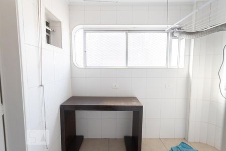 Apartamento à venda com 243m², 3 quartos e 2 vagasÁrea de Serviço