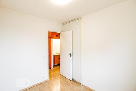 Apartamento para alugar com 76m², 2 quartos e 1 vagaQuarto 1
