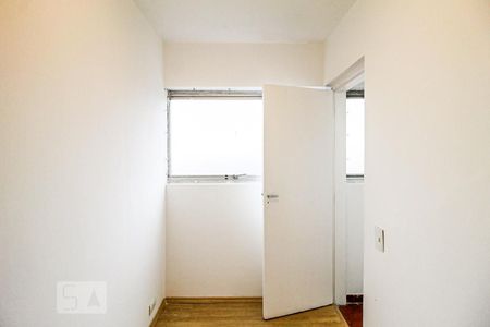 Apartamento para alugar com 76m², 2 quartos e 1 vagaQuarto de Serviço