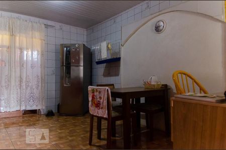 Casa para alugar com 312m², 2 quartos e 2 vagasCozinha