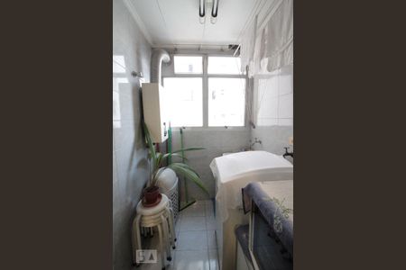 Apartamento para alugar com 72m², 3 quartos e 2 vagasarea de serviço
