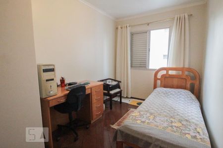 Apartamento para alugar com 72m², 3 quartos e 2 vagasQuarto 2