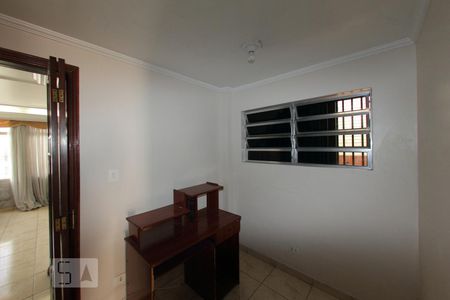 Casa à venda com 225m², 4 quartos e 2 vagasHall