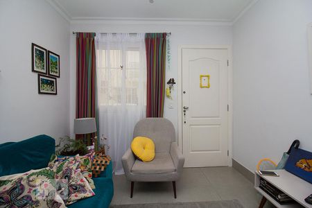 Sala de casa de condomínio à venda com 2 quartos, 92m² em Vila Anglo Brasileira, São Paulo