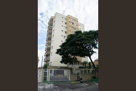 Apartamento para alugar com 70m², 2 quartos e 1 vaga Apartamento para alugar com 70m², 2 quartos e 1 vagaFACHADA
