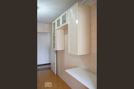 Apartamento para alugar com 70m², 2 quartos e 1 vaga Apartamento para alugar com 70m², 2 quartos e 1 vagaCOZINHA