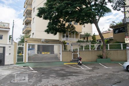 Apartamento para alugar com 70m², 2 quartos e 1 vaga Apartamento para alugar com 70m², 2 quartos e 1 vagaFACHADA