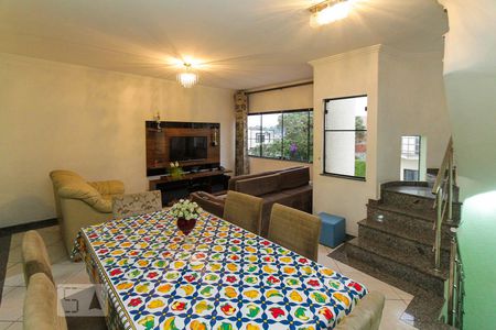 Sala de casa à venda com 3 quartos, 137m² em Vila Prudente, São Paulo