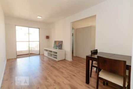 Sala de apartamento para alugar com 2 quartos, 52m² em Sumarezinho, São Paulo