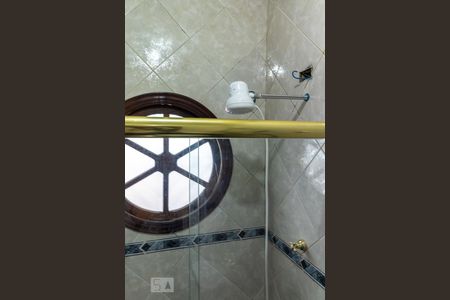 Casa à venda com 250m², 5 quartos e 2 vagas Casa à venda com 250m², 5 quartos e 2 vagasBanheiro da Suíte 1 - Chuveiro