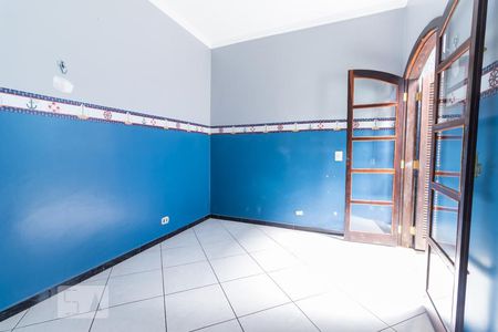 Casa à venda com 250m², 5 quartos e 2 vagas Casa à venda com 250m², 5 quartos e 2 vagasQuarto 3