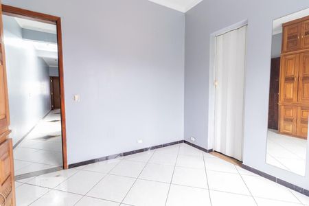 Casa à venda com 250m², 5 quartos e 2 vagas Casa à venda com 250m², 5 quartos e 2 vagasSuíte 2