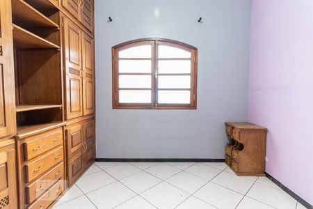 Casa à venda com 250m², 5 quartos e 2 vagas Casa à venda com 250m², 5 quartos e 2 vagasSuíte 1 Detalhe