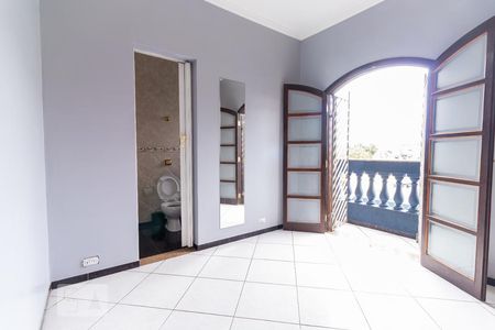 Casa à venda com 250m², 5 quartos e 2 vagas Casa à venda com 250m², 5 quartos e 2 vagasSuíte 2