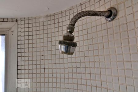 Apartamento à venda com 219m², 4 quartos e 2 vagasBanheiro da Suíte 4