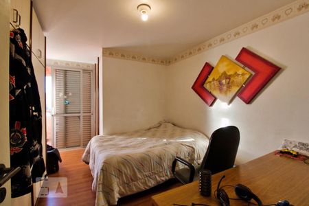 Apartamento à venda com 219m², 4 quartos e 2 vagasSuíte 2