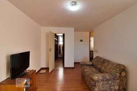 Apartamento à venda com 219m², 4 quartos e 2 vagasSuíte 1