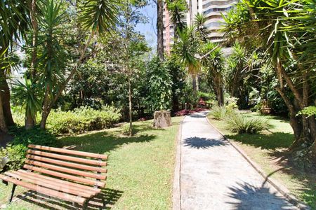 Apartamento à venda com 219m², 4 quartos e 2 vagasÁrea comum