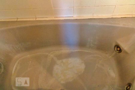 Apartamento à venda com 219m², 4 quartos e 2 vagasBanheiro da Suíte 1