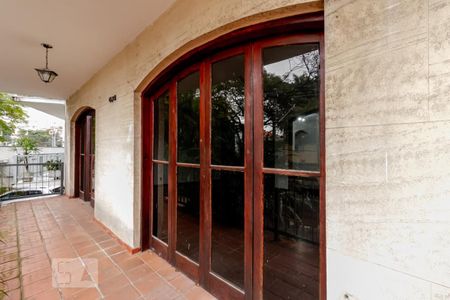 Casa para alugar com 480m², 4 quartos e 4 vagasSacada da Sala