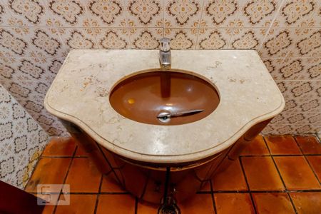 Casa para alugar com 480m², 4 quartos e 4 vagasLavabo