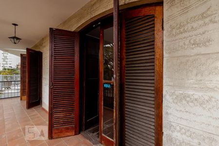 Casa para alugar com 480m², 4 quartos e 4 vagasSacada do Quarto 1 e Suite