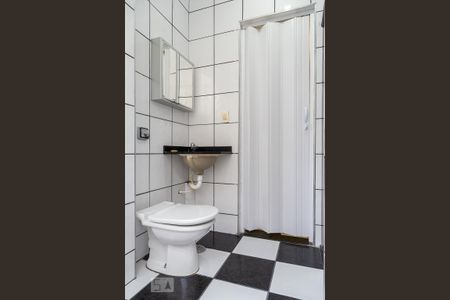 Apartamento para alugar com 37m², 1 quarto e sem vaga Apartamento para alugar com 37m², 1 quarto e sem vagaBanheiro