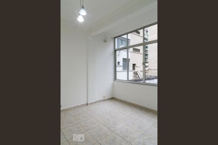 Sala de apartamento para alugar com 1 quarto, 37m² em República, São Paulo