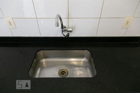 Apartamento para alugar com 37m², 1 quarto e sem vaga Apartamento para alugar com 37m², 1 quarto e sem vagaPia