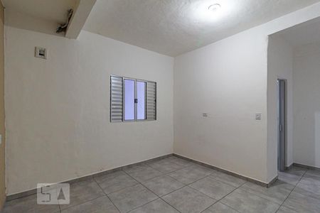 Quarto de casa para alugar com 1 quarto, 30m² em Bandeiras, Osasco