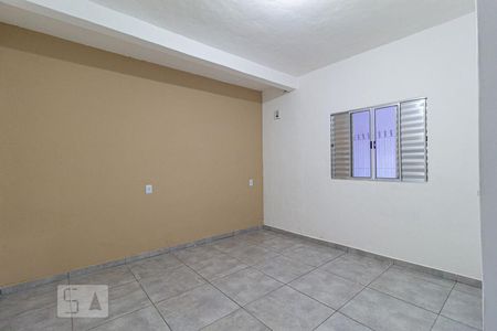 Quarto de casa para alugar com 1 quarto, 30m² em Bandeiras, Osasco