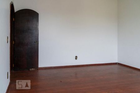 Casa à venda com 280m², 3 quartos e 2 vagasQuarto 3