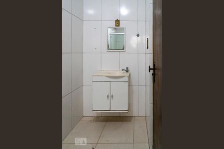 Casa à venda com 280m², 3 quartos e 2 vagasBanheiro da Suíte