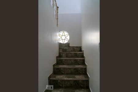Escada de casa à venda com 3 quartos, 280m² em Jardim Montreal, São Bernardo do Campo